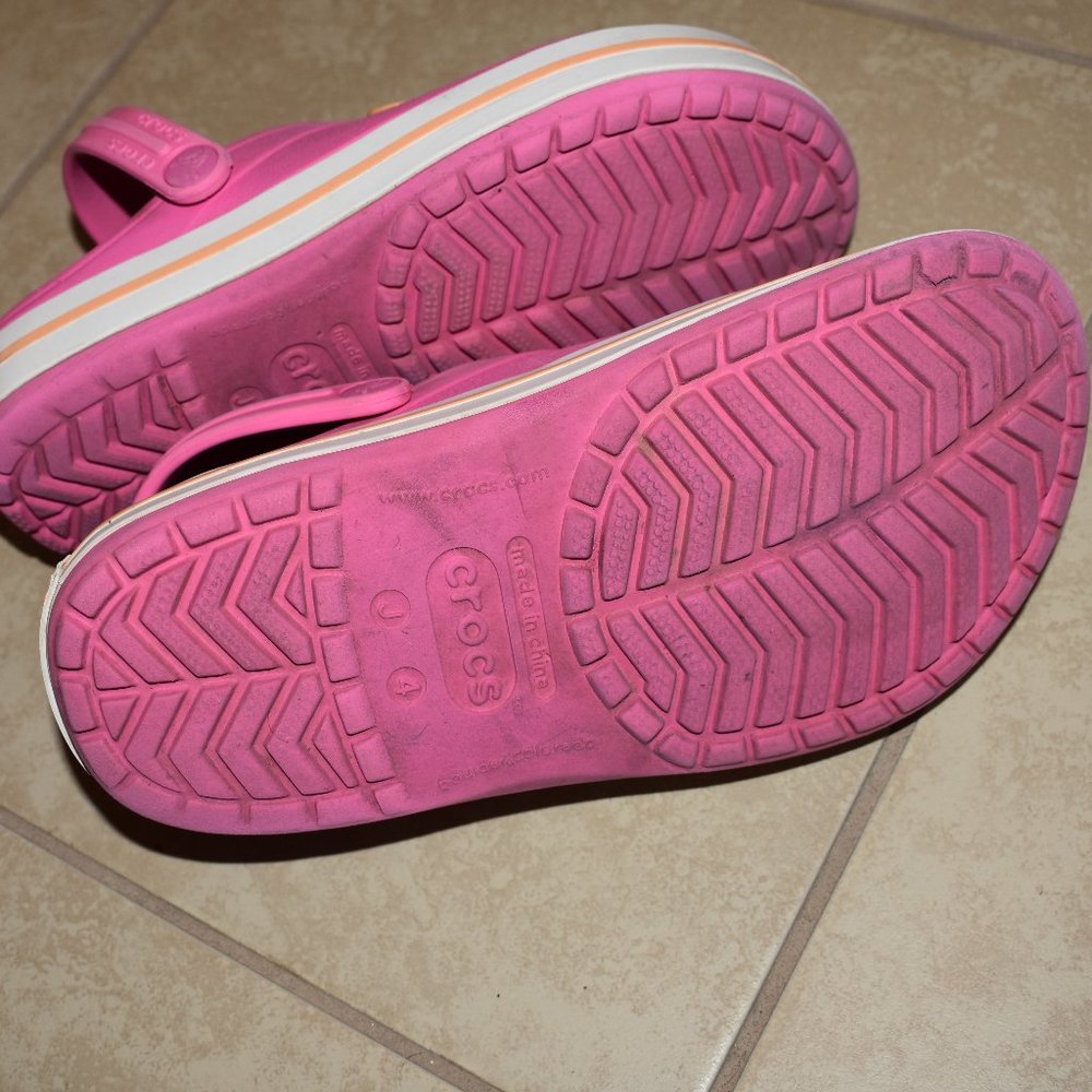 CROCS Platform Shoes Size 4 J - Picture 2 of 5